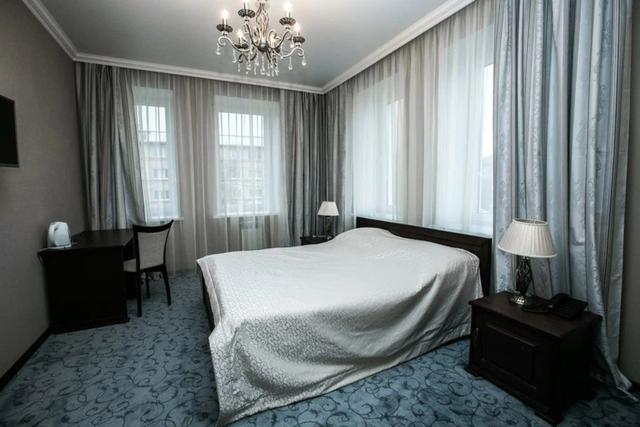 Отель Бунин в Арзамасе — фасад здания